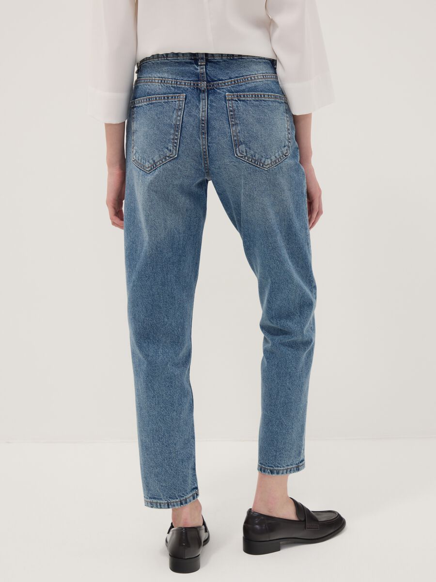 High-waisted pure cotton mom-fit denim jeans_2