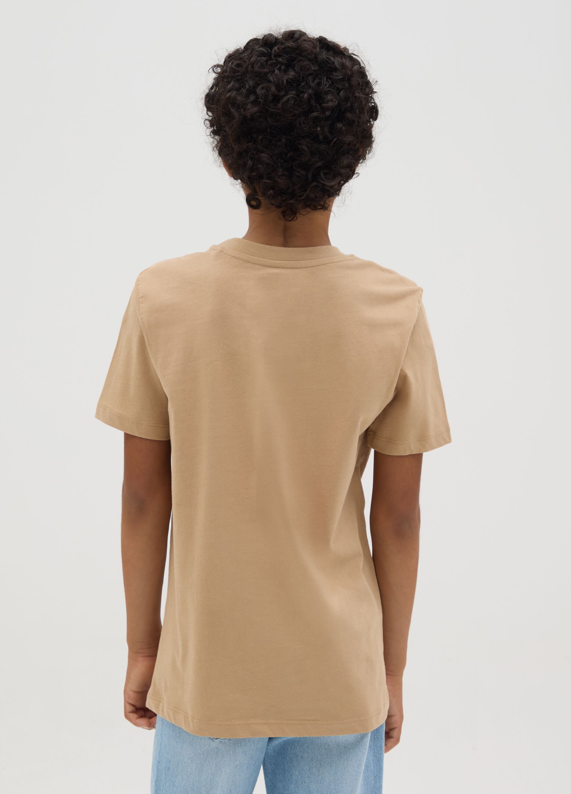 Brown T-shirt in cotton with lettering print