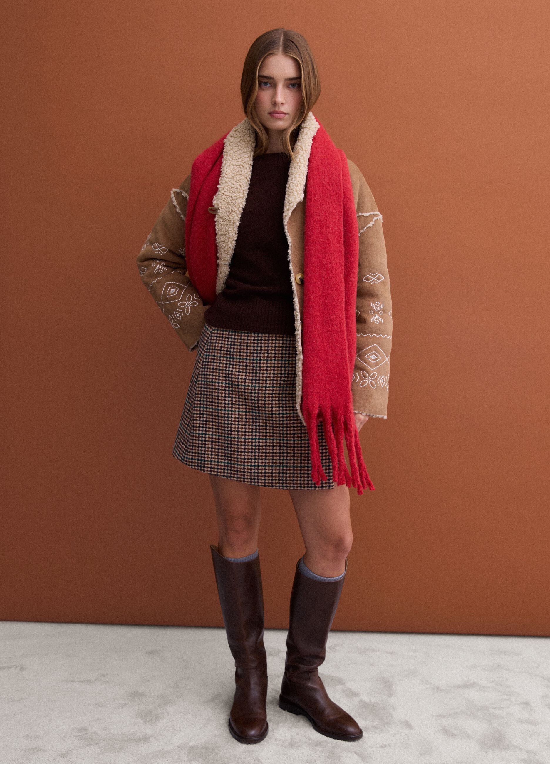 Brown oversized jacket with faux shearling lining