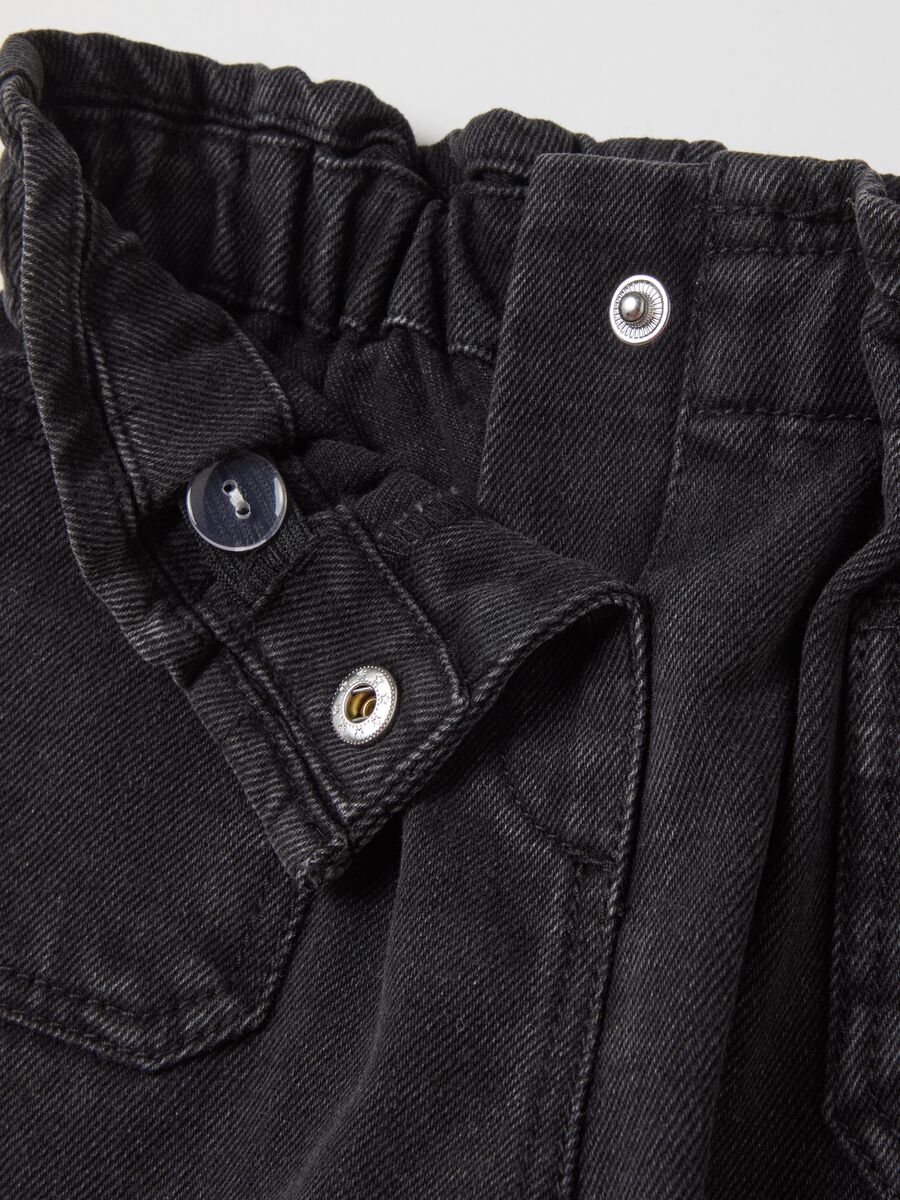 Paper bag jeans with Minnie Mouse patch_3