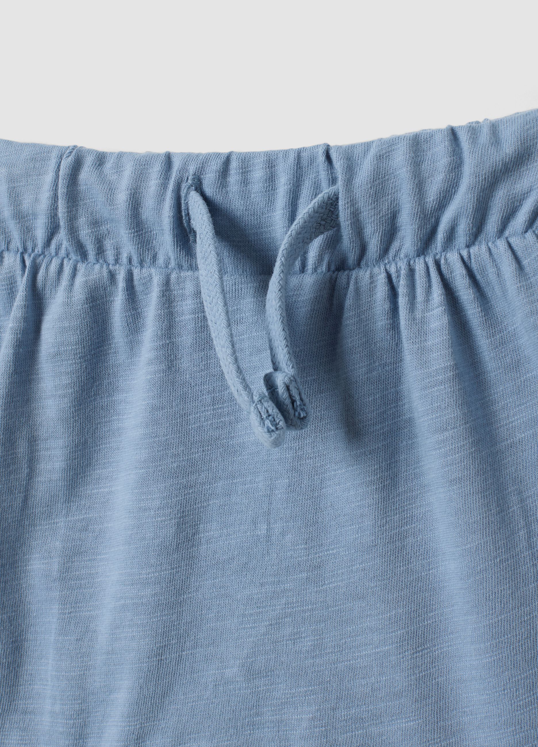 Multicolour pure cotton set with printed T-shirt and shorts for baby