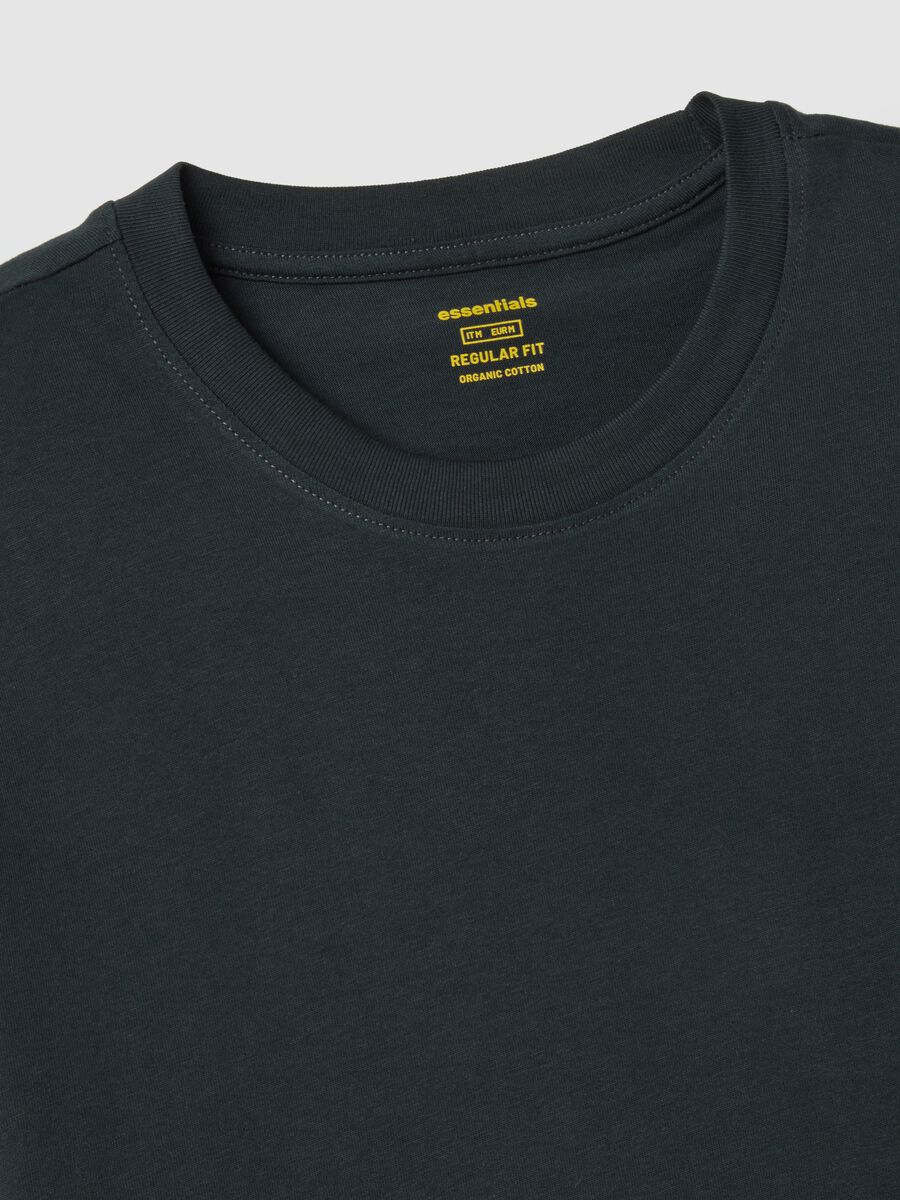 Black pure cotton regular fit t-shirt_5