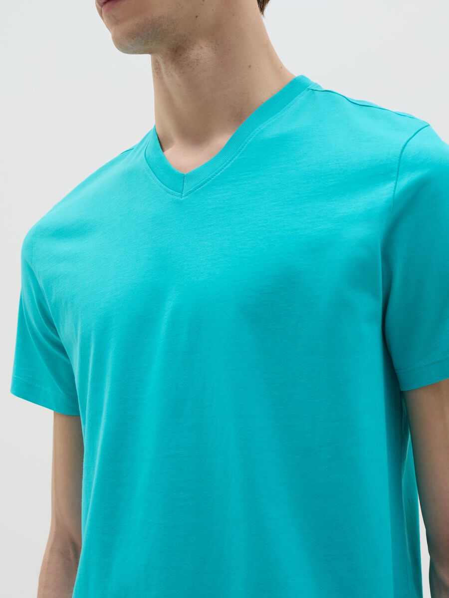 Organic cotton T-shirt with V neck_2