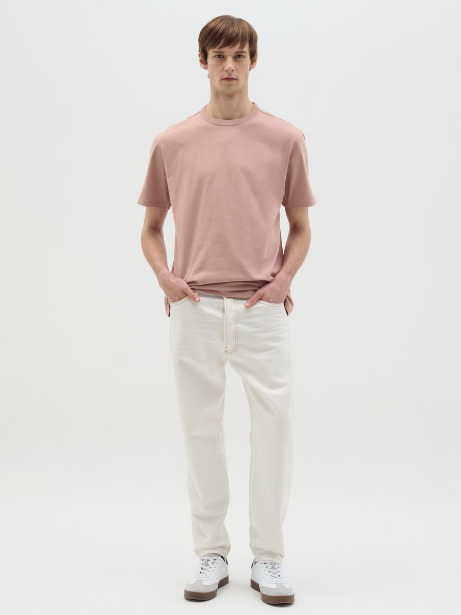 Relaxed-fit T-shirt with round neck_1