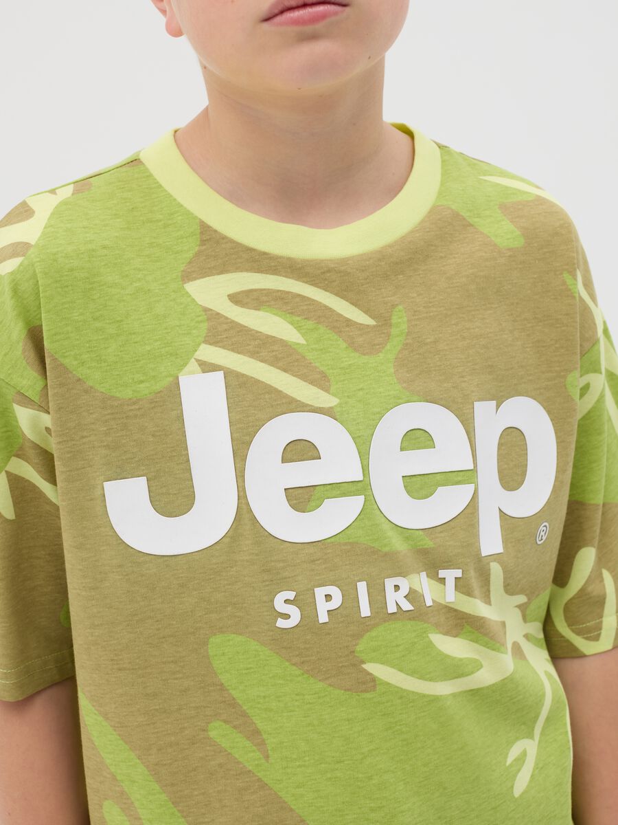 T-shirt in cotone camouflage con stampa logo_1
