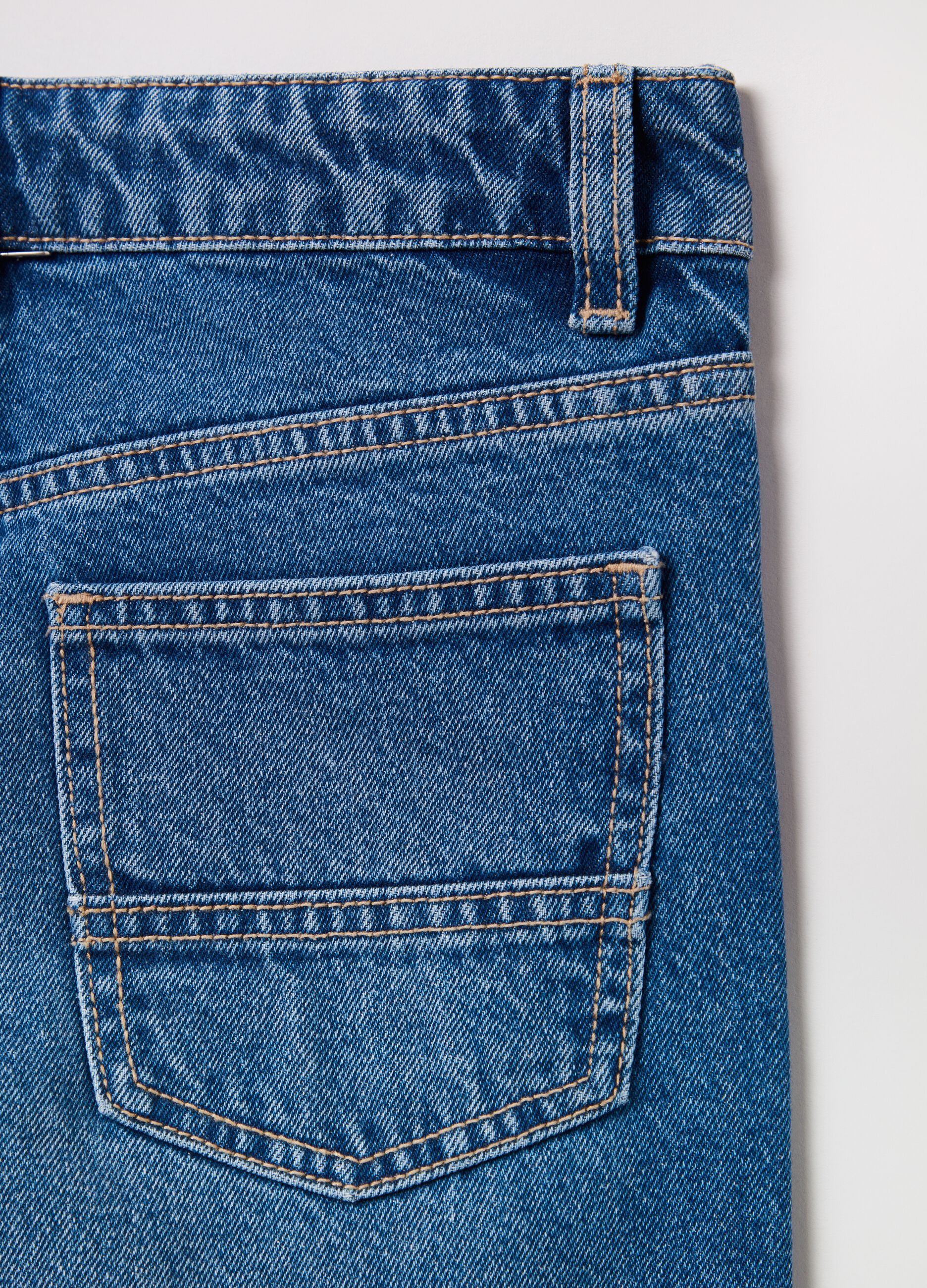 Jeans mom fit in cotone_2