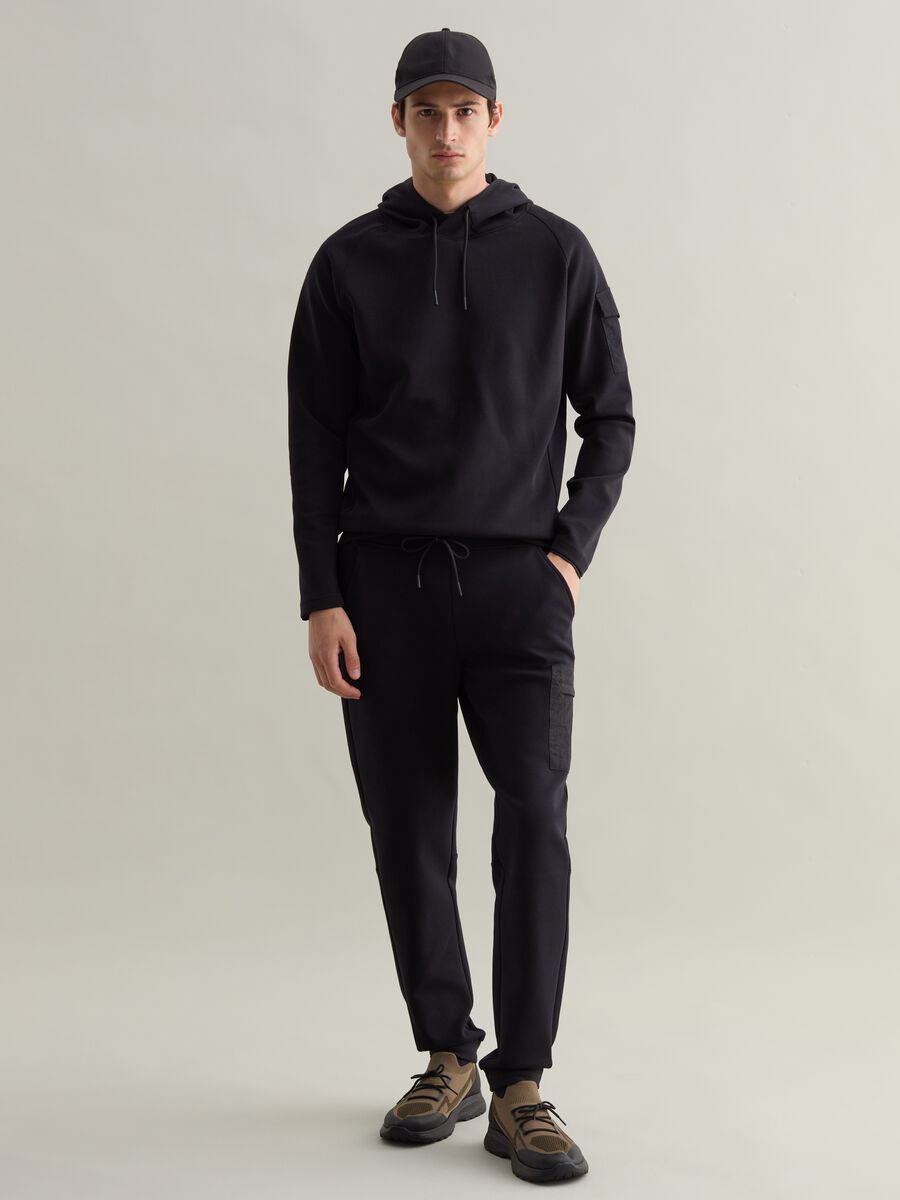 Tech joggers in technical fabric_1