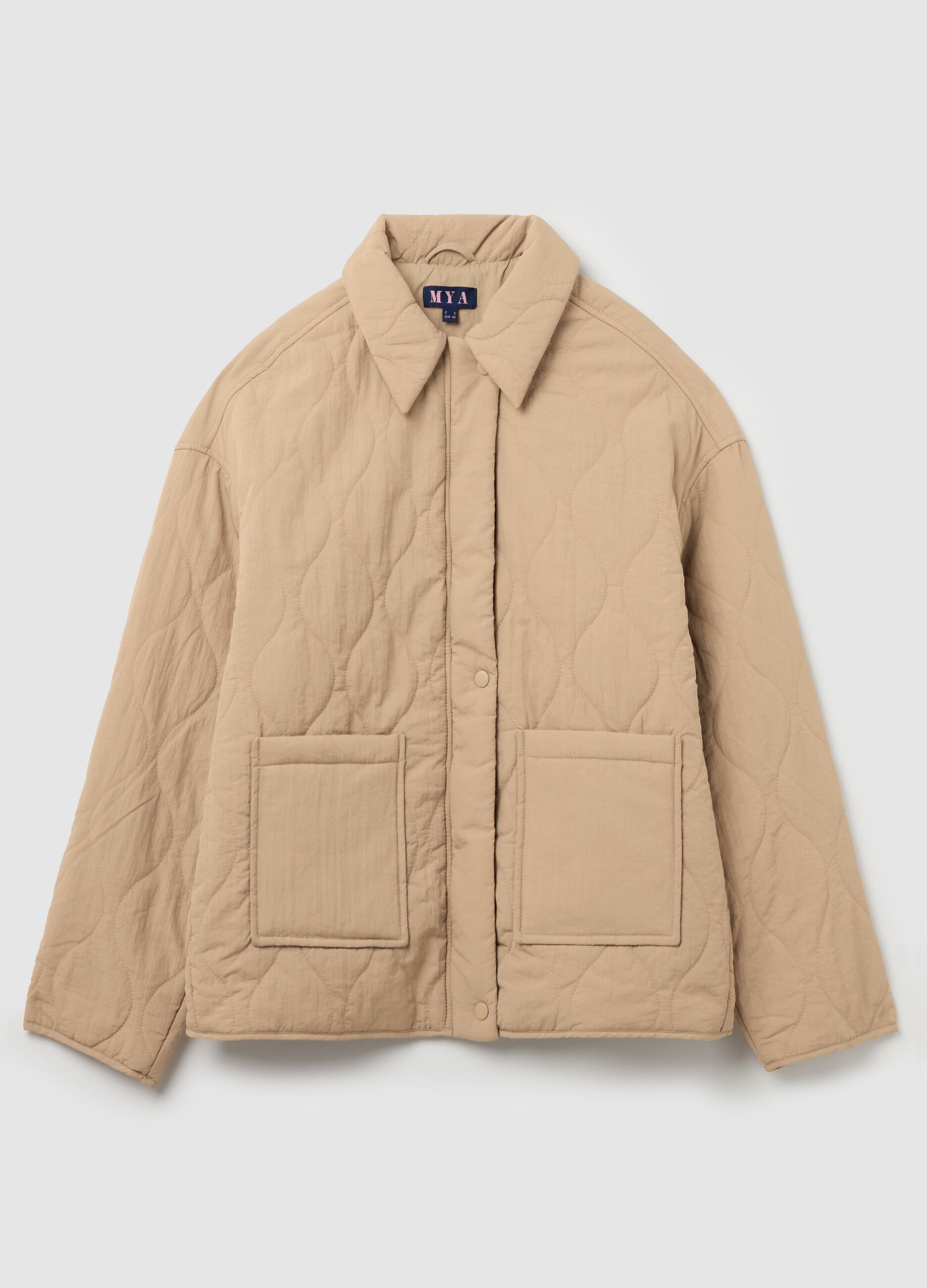 Curvy short quilted jacket with collar