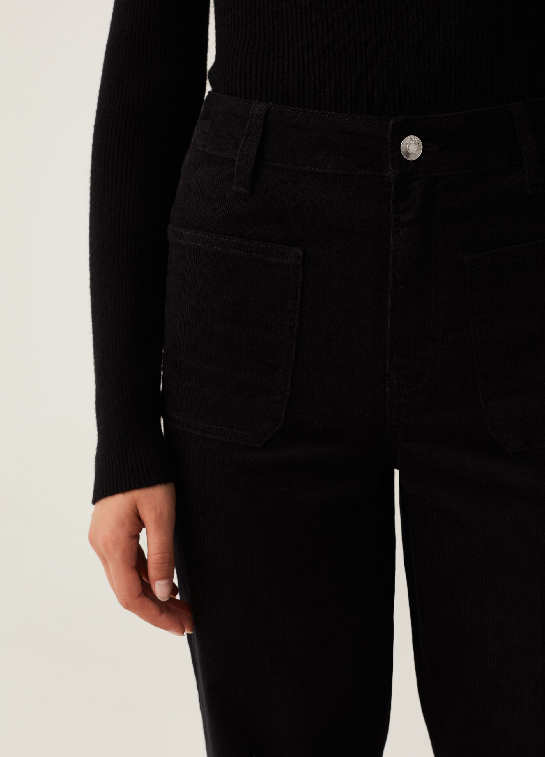 Pantaloni cropped flare fit in corduroy_3