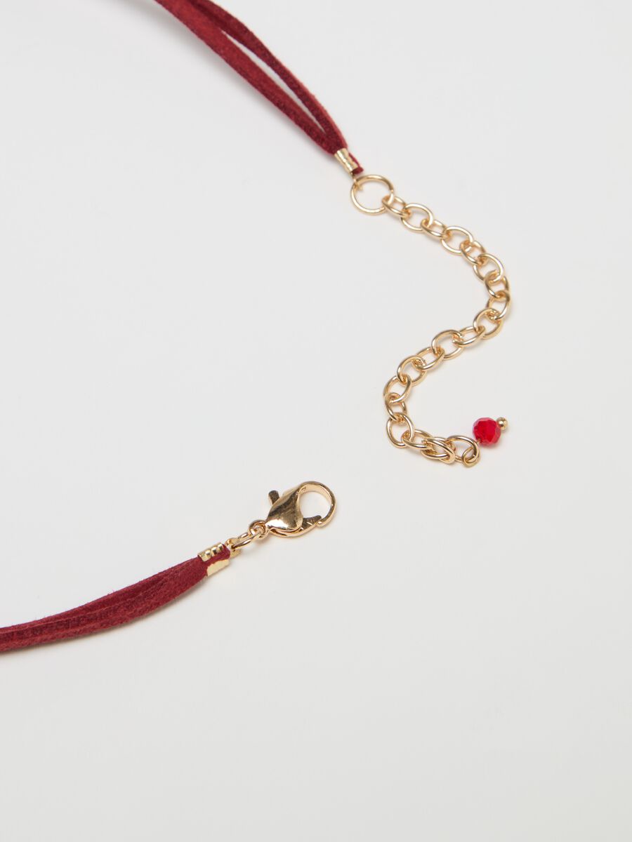 Beaded necklace with gold details_1