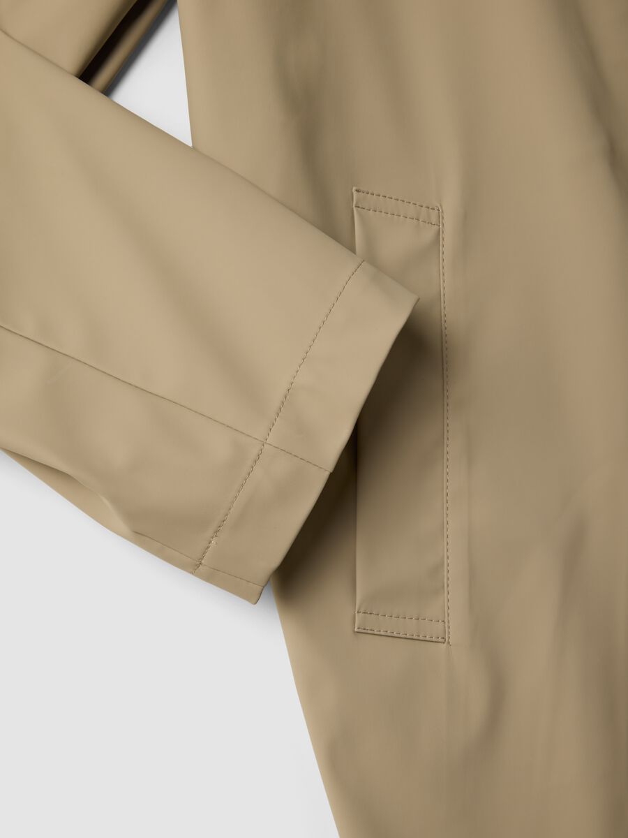 Beige regular-fit raincoat with zip fastening_1