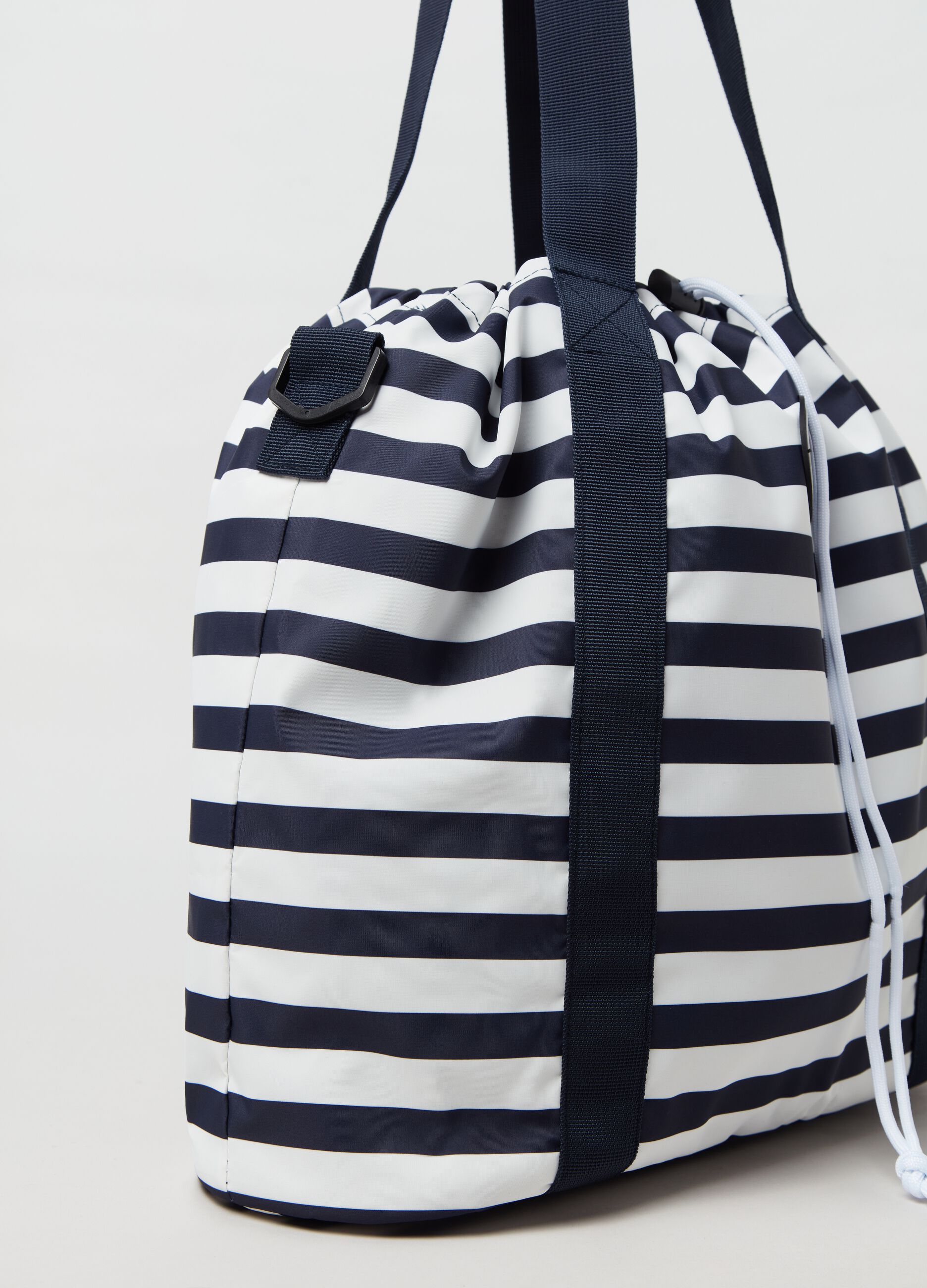 Beach bag by Maui and Sons