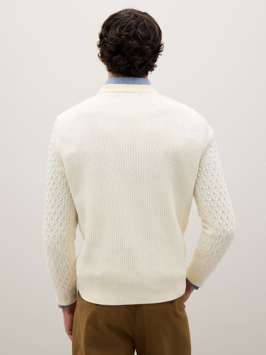 White cotton blend regular fit jumper_3