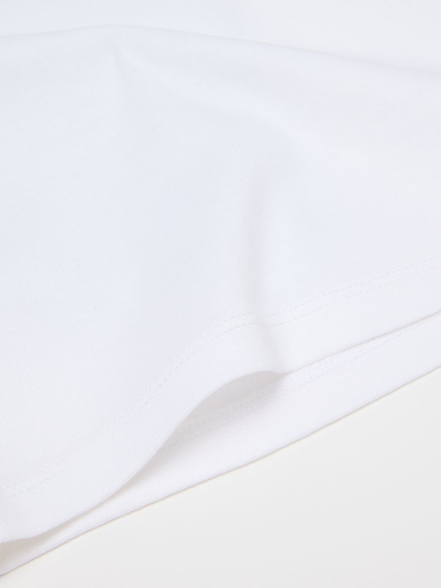 Pack of boys' multicoloured cotton vests_3