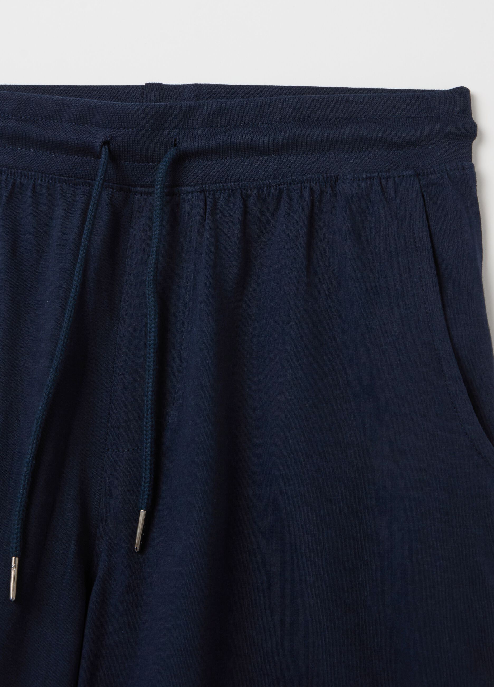 Short pyjama trousers with drawstring