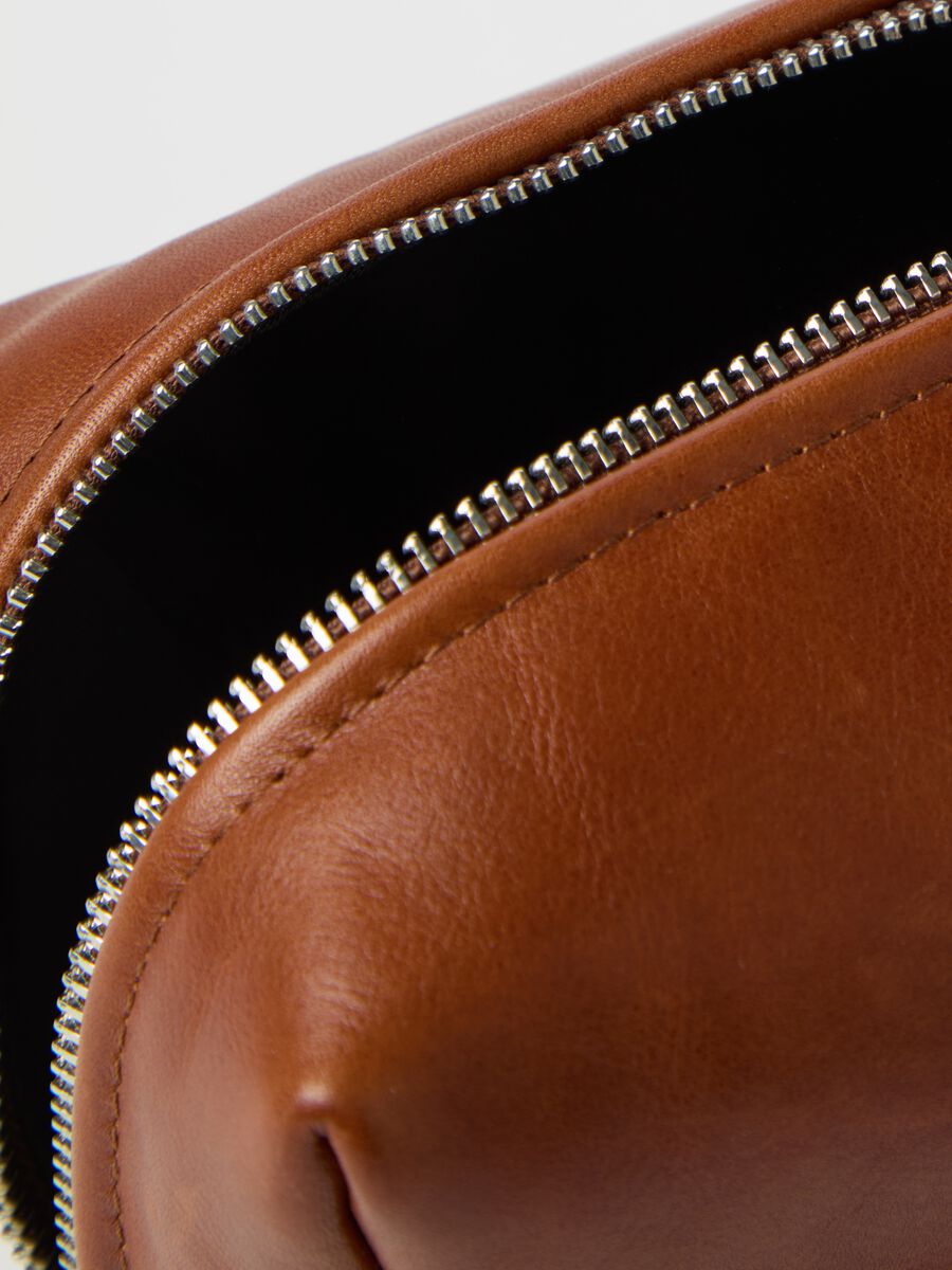 Quid vanity case in leather_3