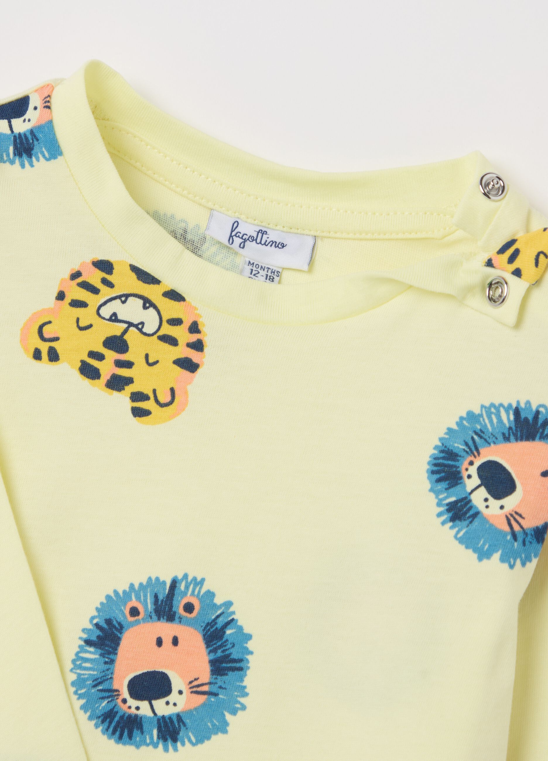 Long-sleeved T-shirt with savannah animals print