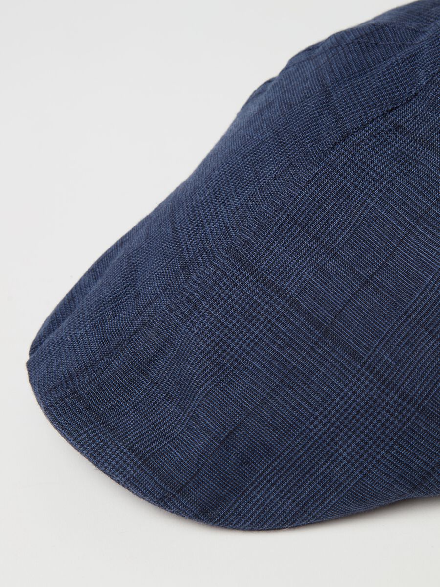 Linen flat cap with check pattern_1