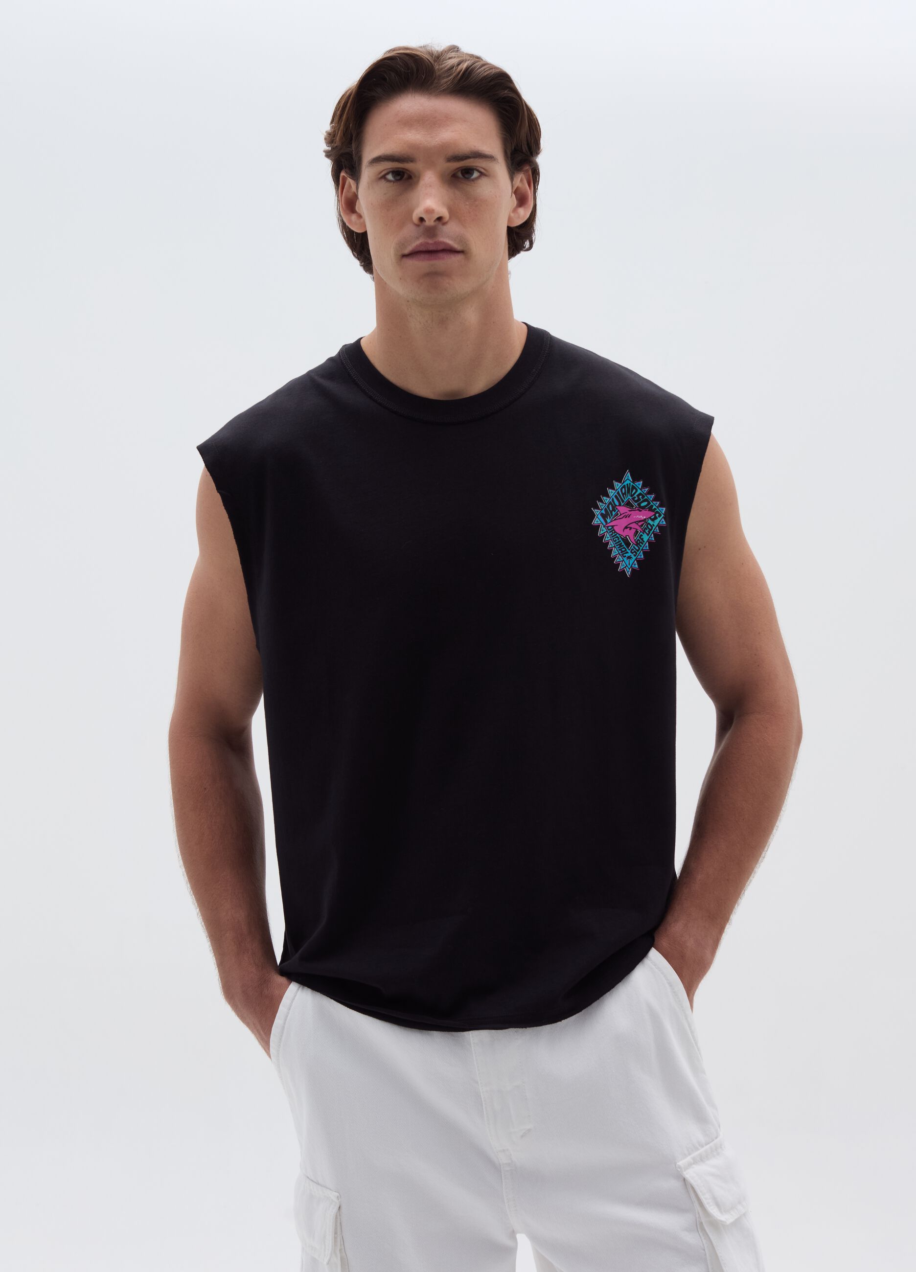 Tank top con stampa logo e squalo