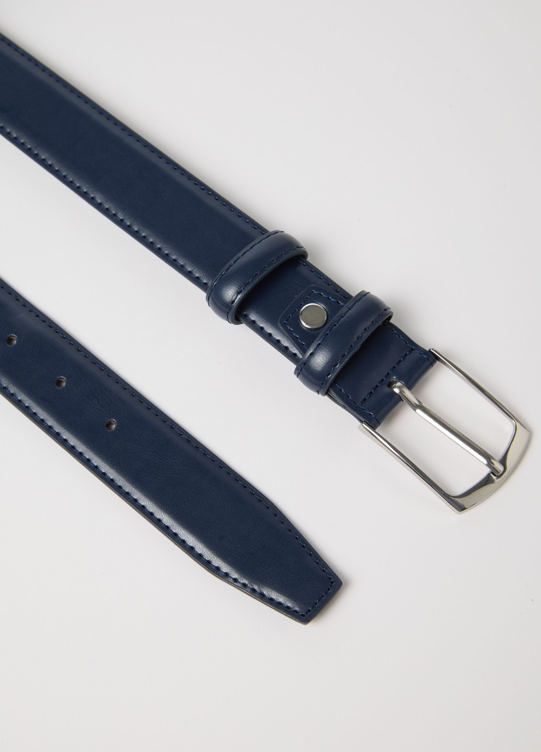 Smooth blue belt