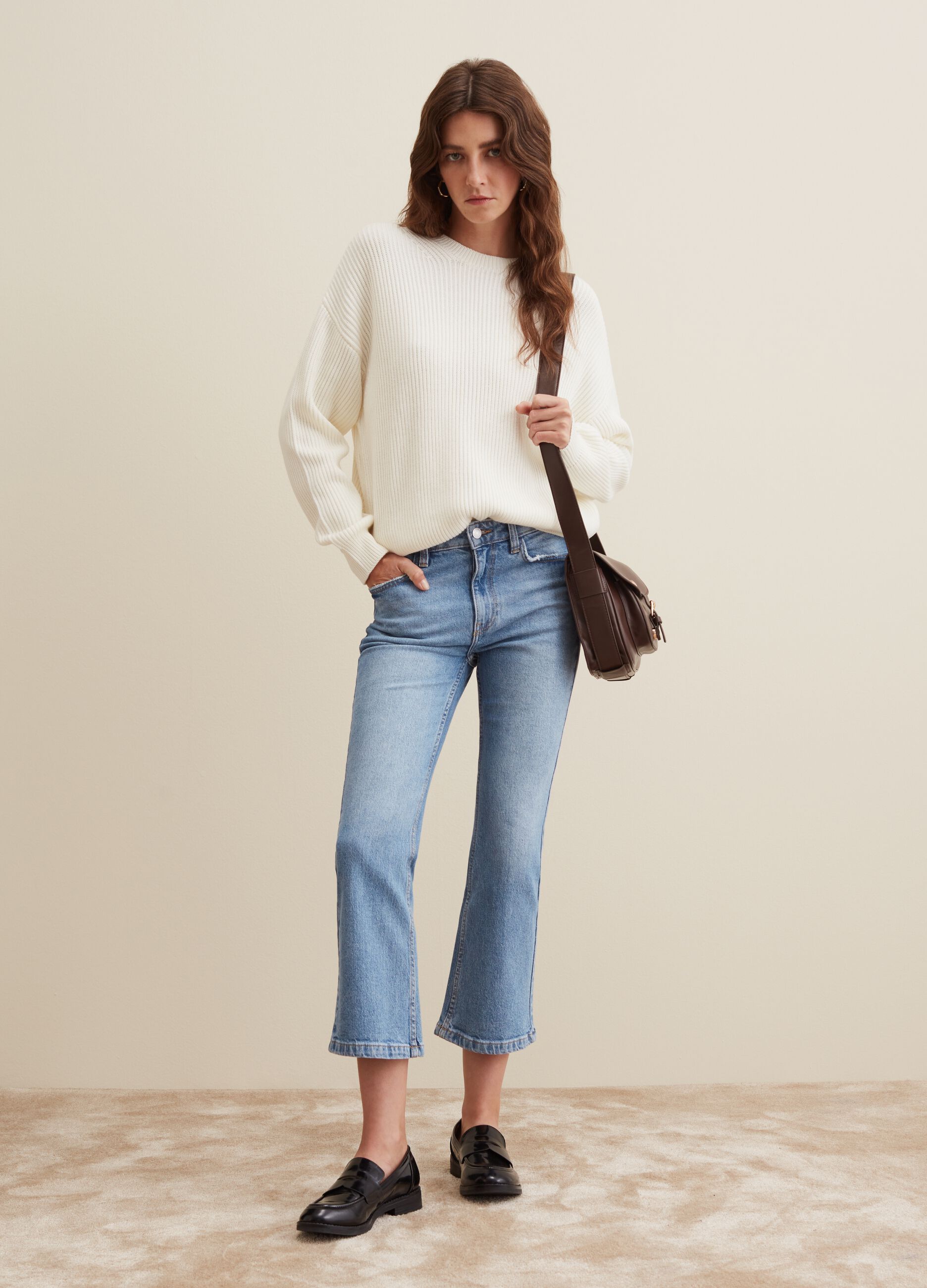 Pullover oversize con lavorazione a coste_0