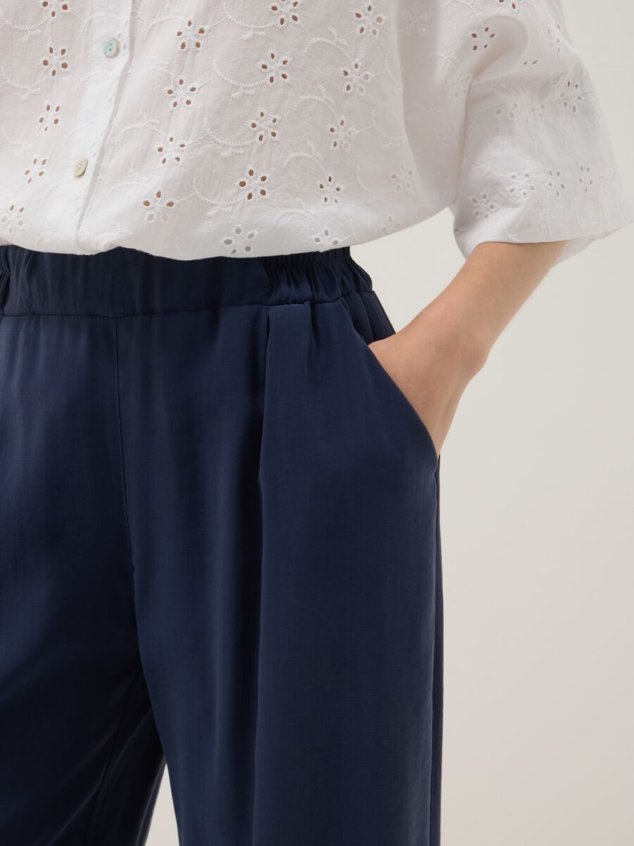 Pantaloni palazzo blu in misto viscosa_3