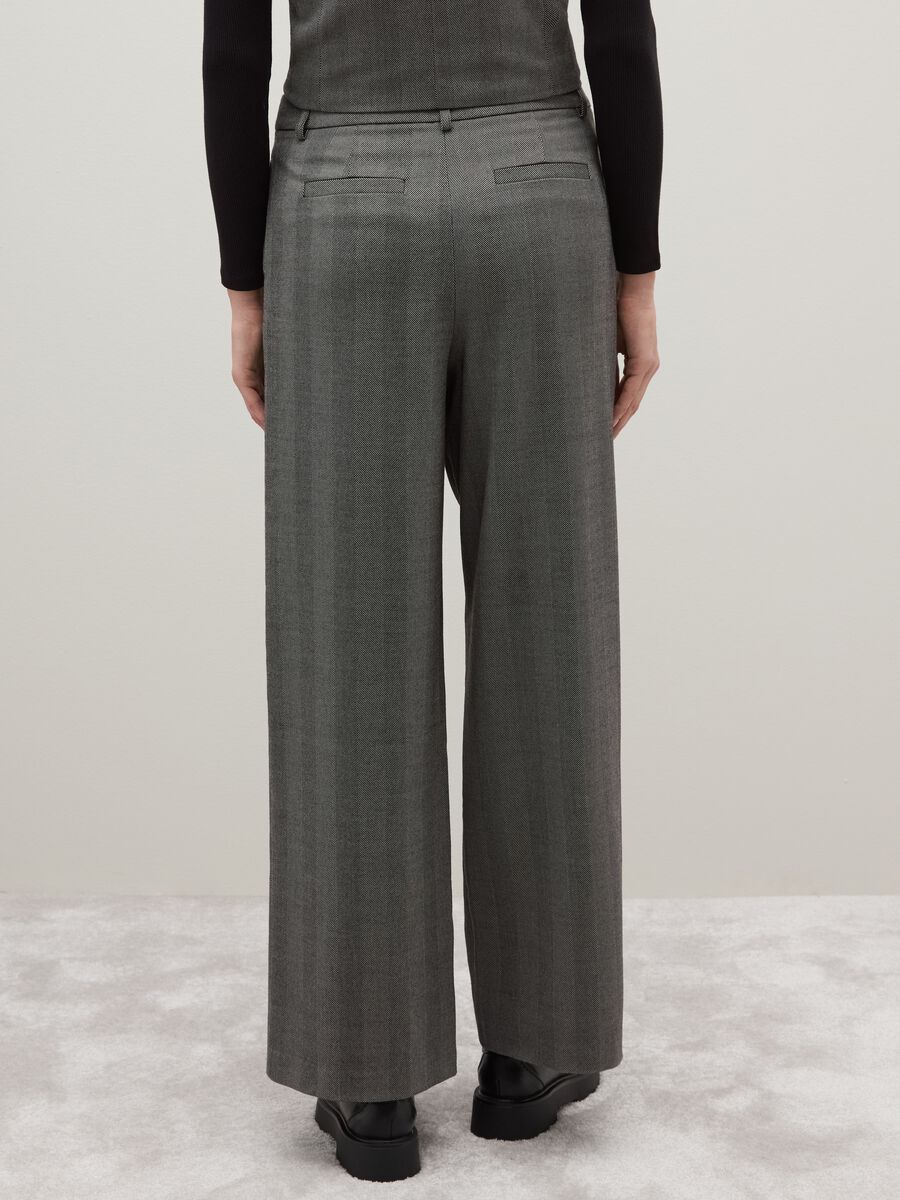 Grey Regular Fit Trousers_2