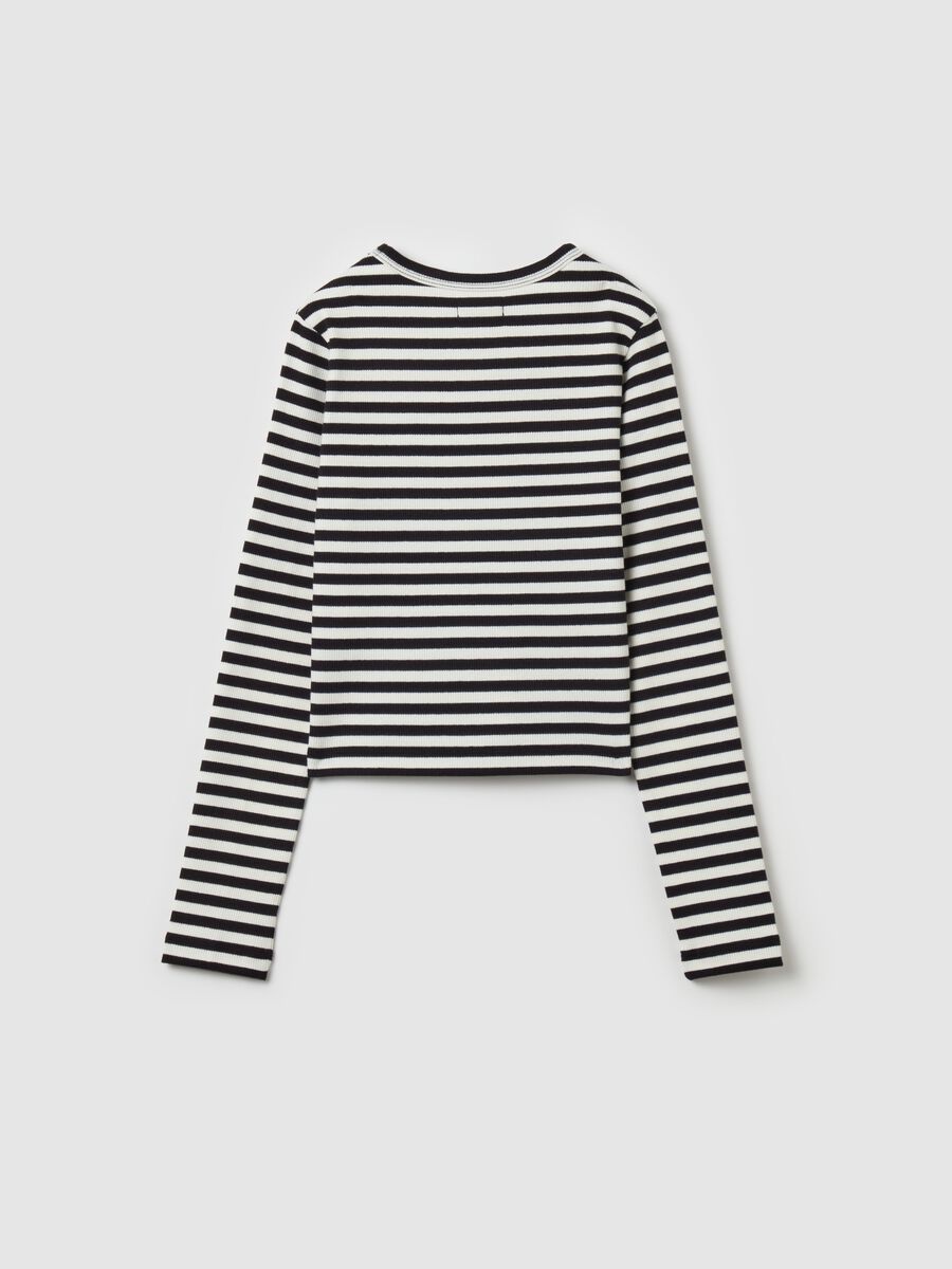 Long-sleeved T-shirt with striped pattern_4