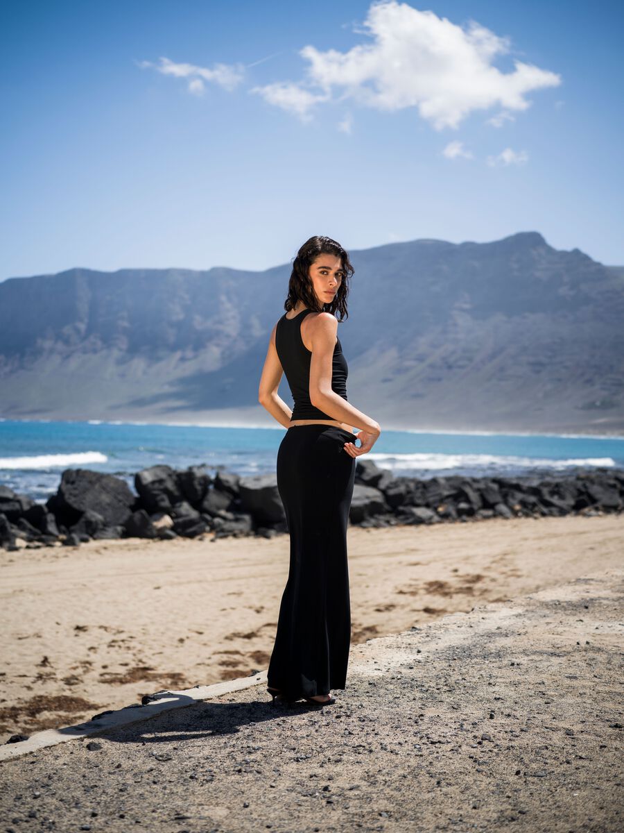 Long Black Skirt_0