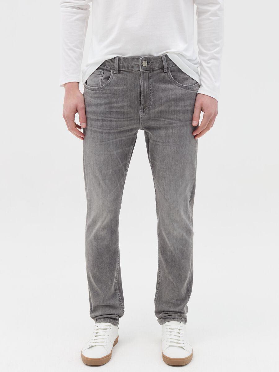 Skinny-fit jeans with five pockets_1
