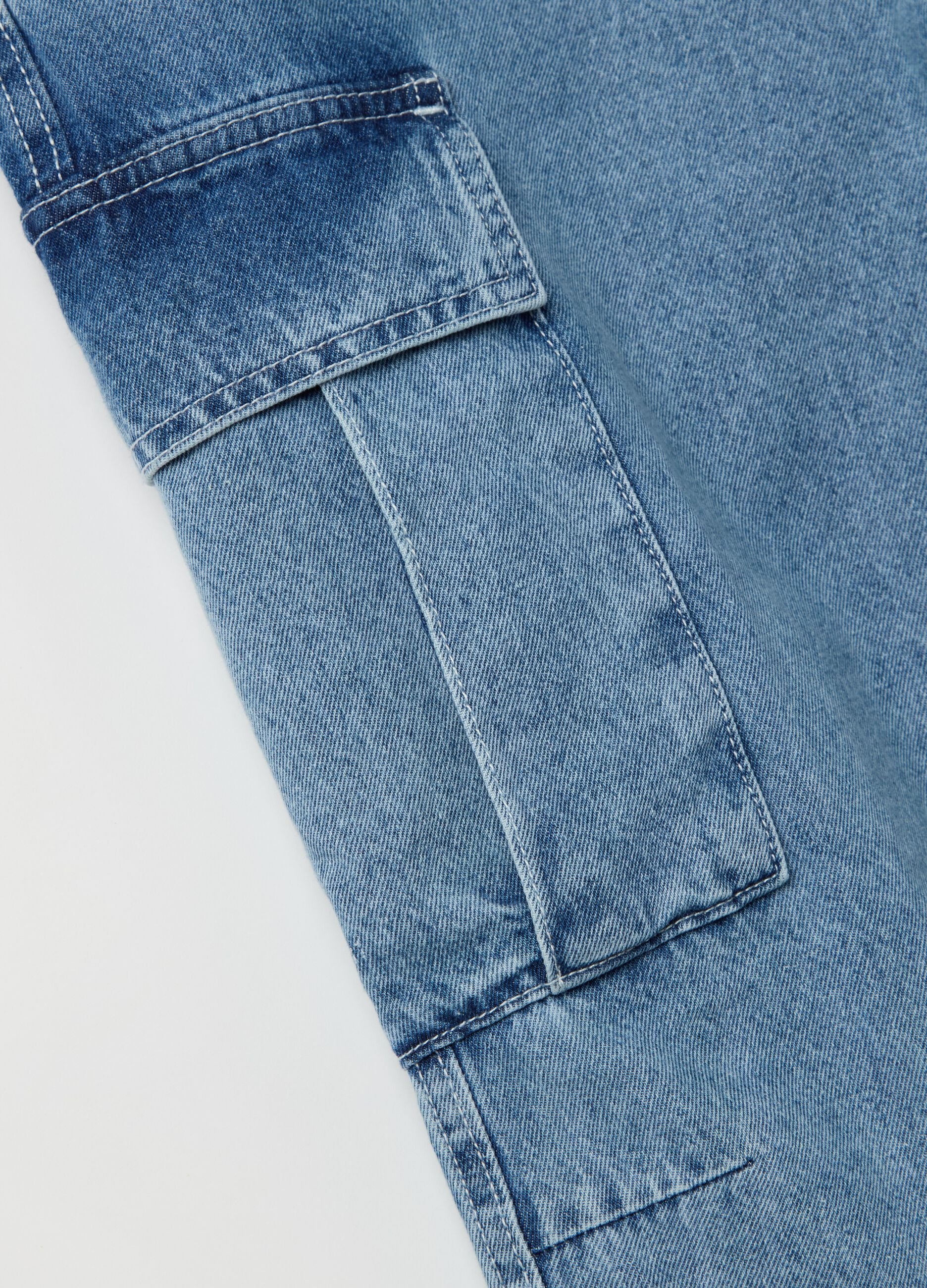 Acid wash cargo jeans