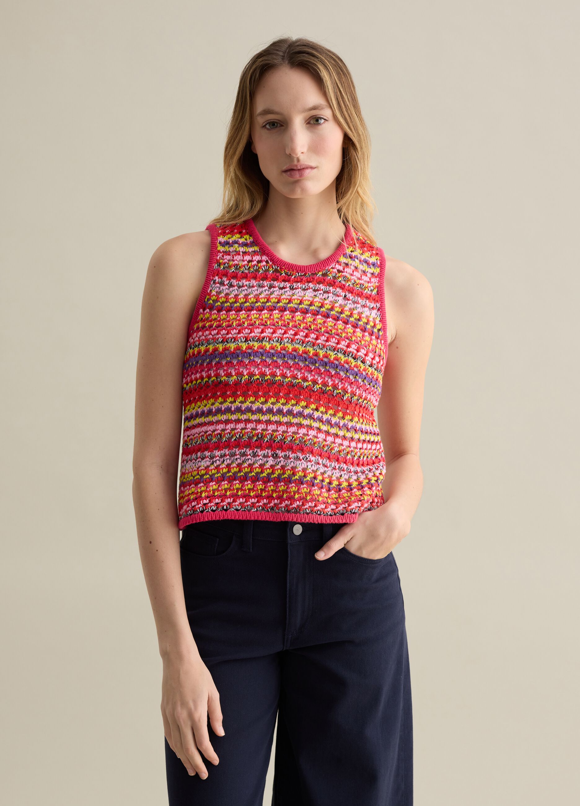 Crochet tank top in multicoloured knit