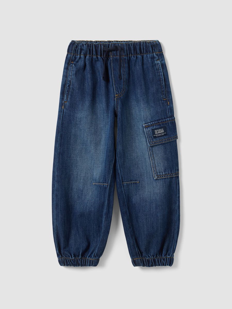 Jogger denim blu in misto cotone e viscosa con tasche cargo relaxed fit_0