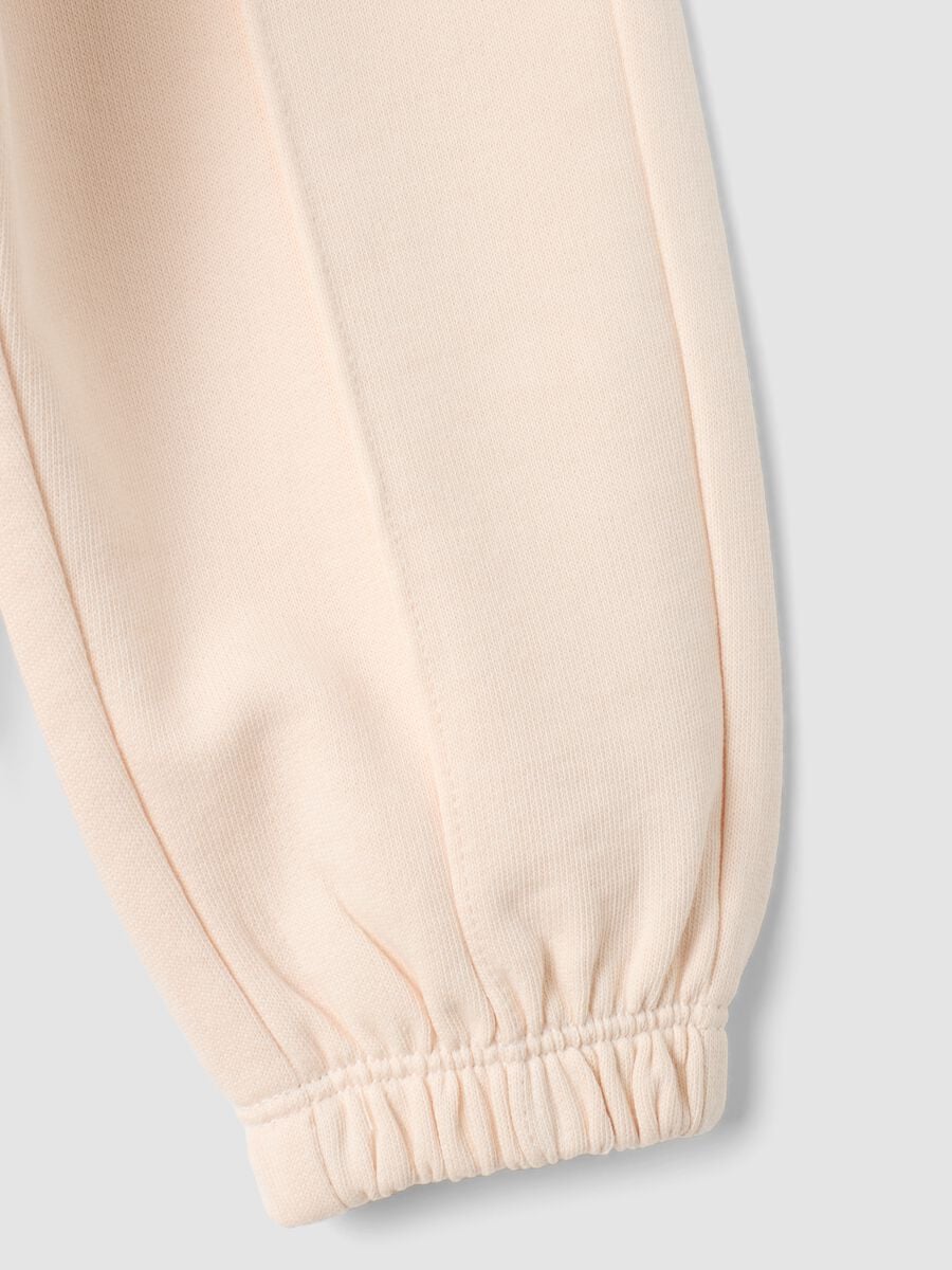 Pantaloni rosa blu in puro cotone con stampa cuore comfort fit per bimba_3