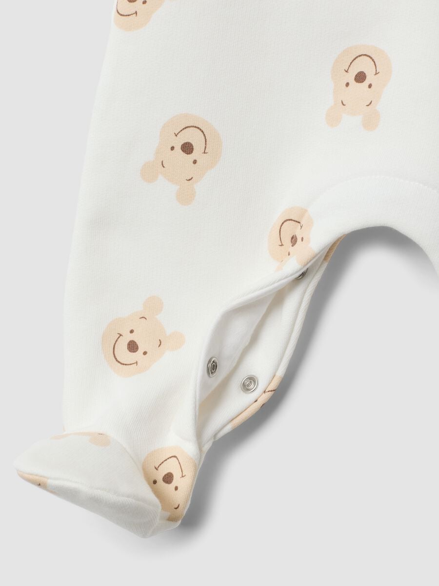 Tutina bianca in puro cotone organico con stampa Winnie the Pooh_2