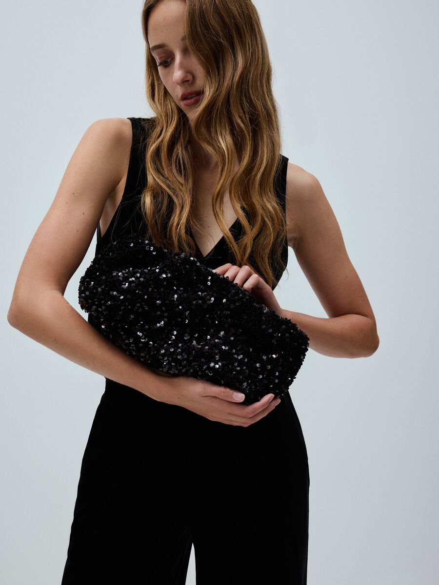 Black Clutch with Sequins_1