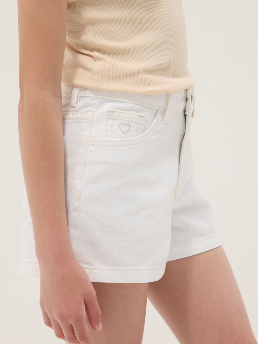 White pure cotton five-pocket shorts_2