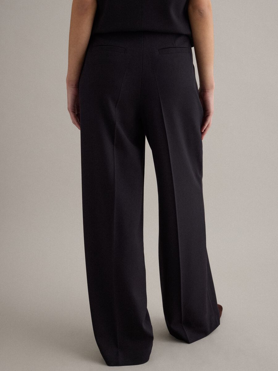 Black viscose blend flare trousers_2