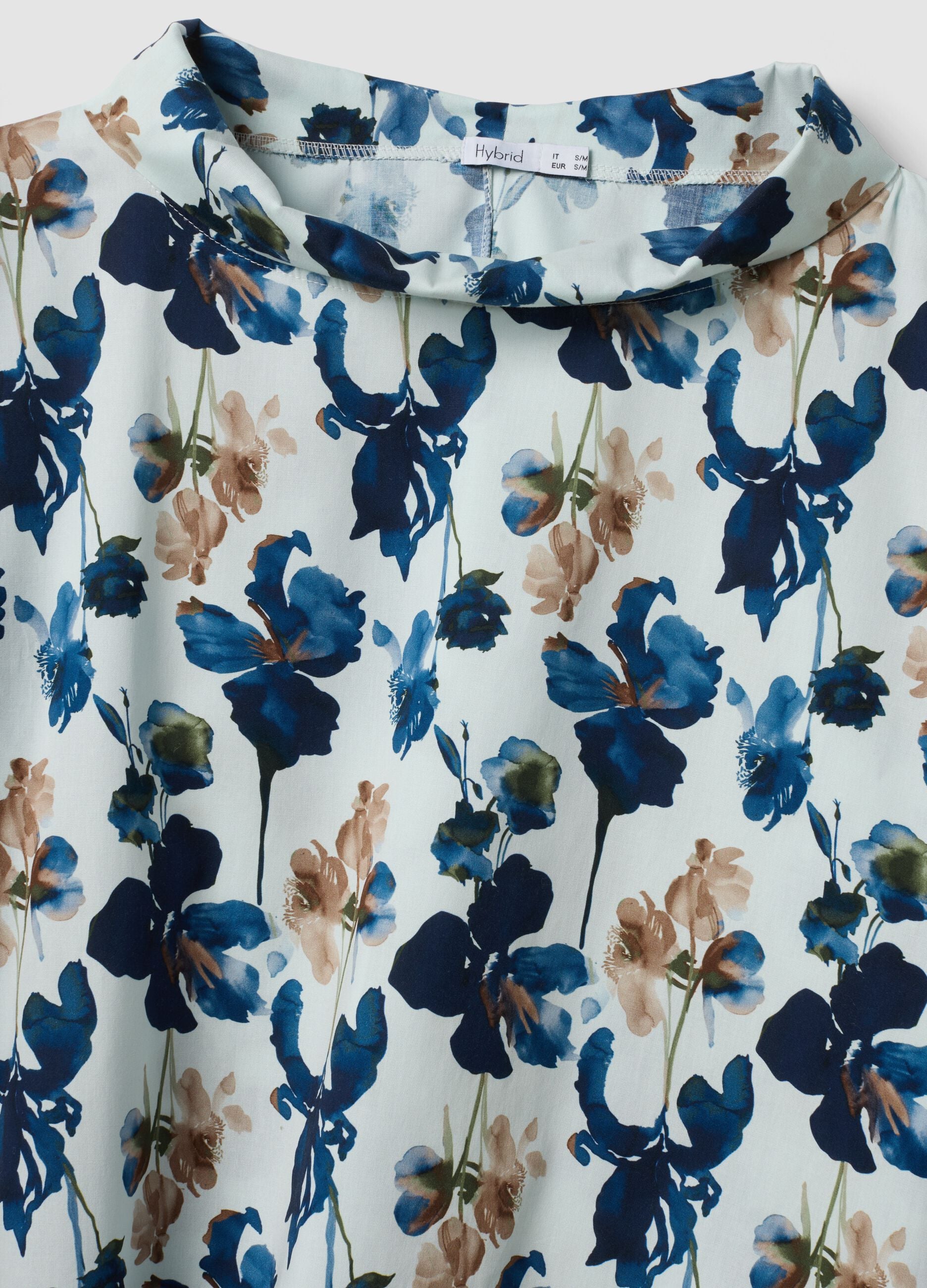 Maglia blu in cotone elasticizzato con stampa floreale