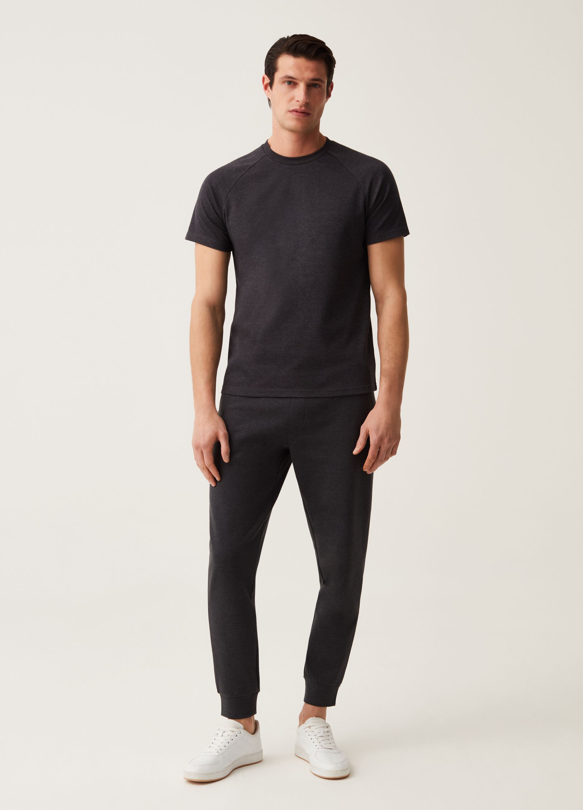 Abbigliamento Sportivo da Uomo in sconto OVS