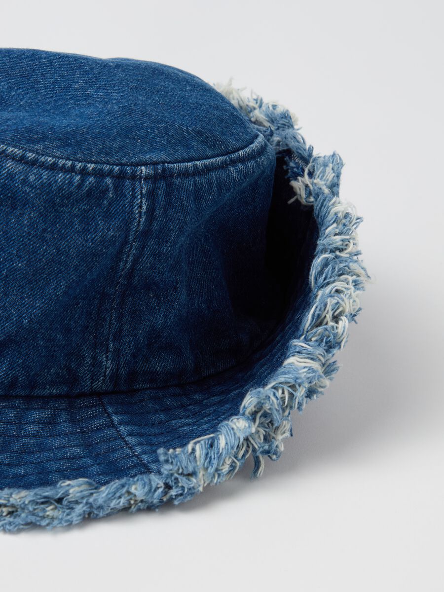 Fringed fishing hat in denim_2