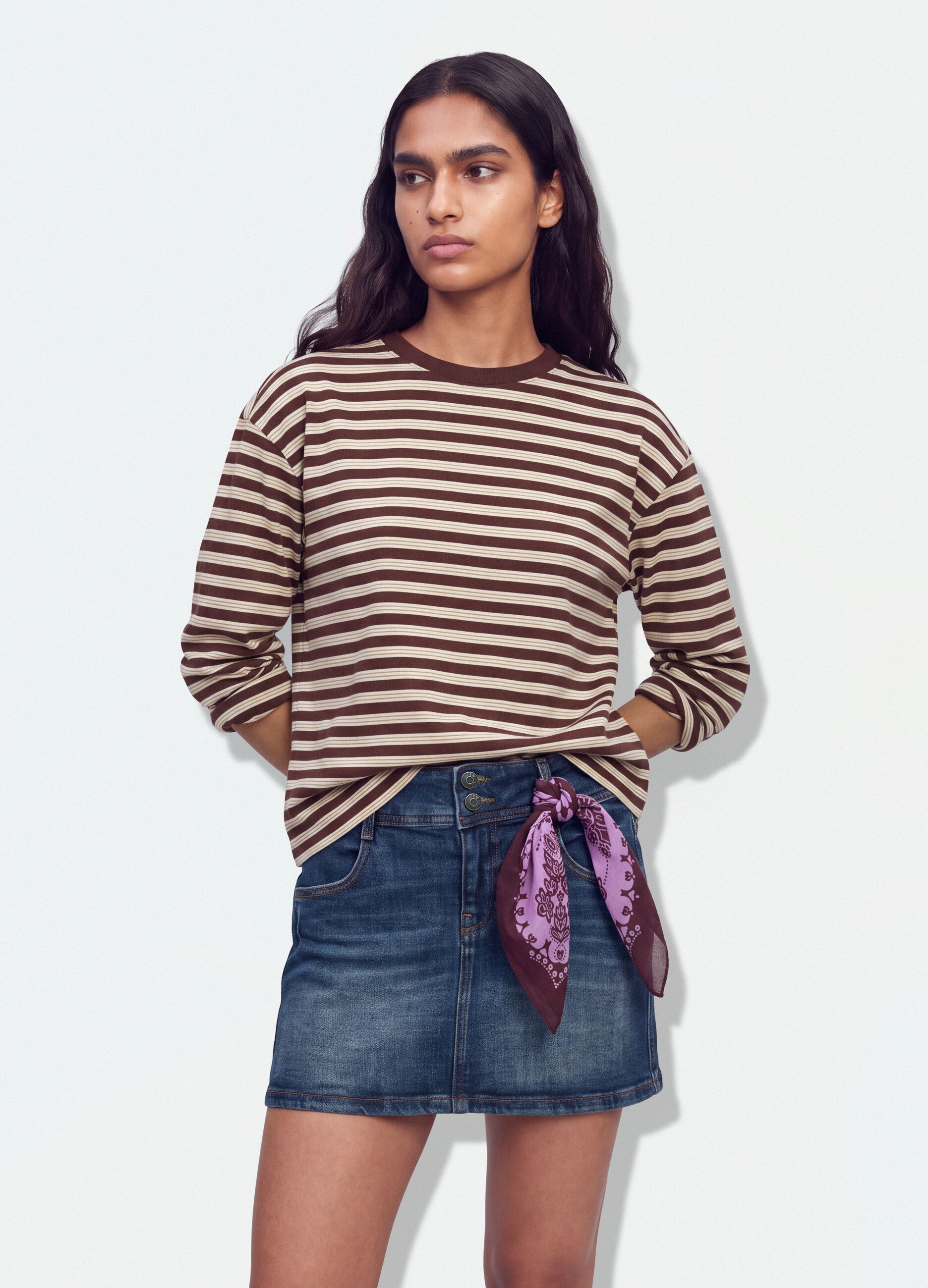 Brown striped pure cotton T-shirt with crew neck, relaxed fit