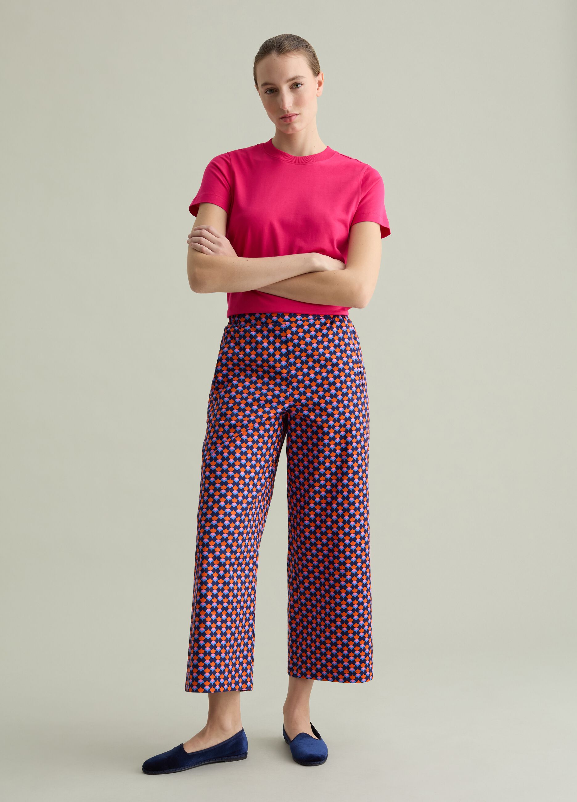 Pantalone a gamba larga stampa all-over