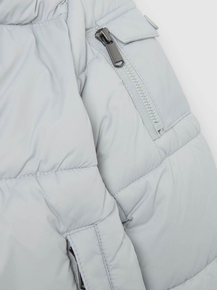 Light Grey Iconic Puffer Jacket for Kids with Hood_2