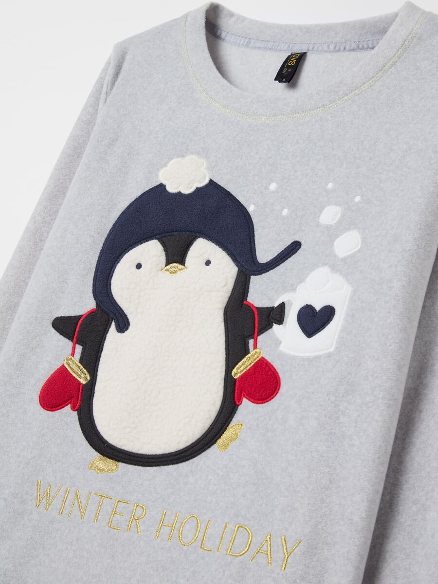 Velour pyjamas with "Winter Holiday" embroidery_5