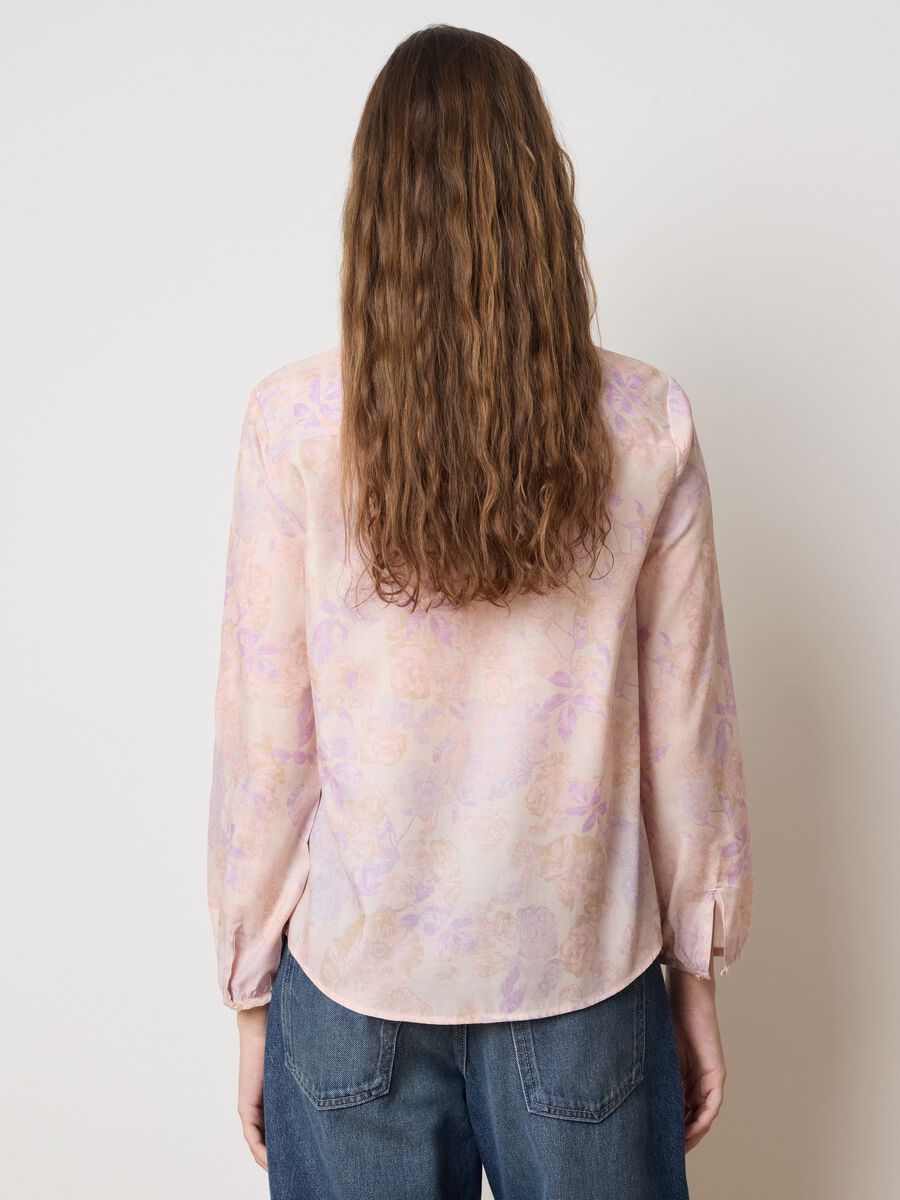 Multicolour satin floral shirt regular fit_2