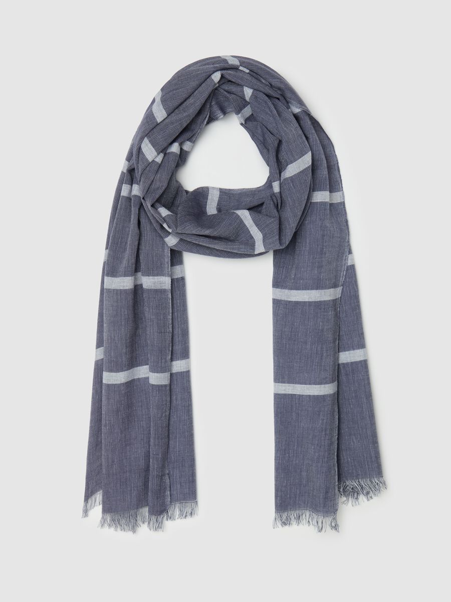 Fringed pashmina with horizontal stripes_0