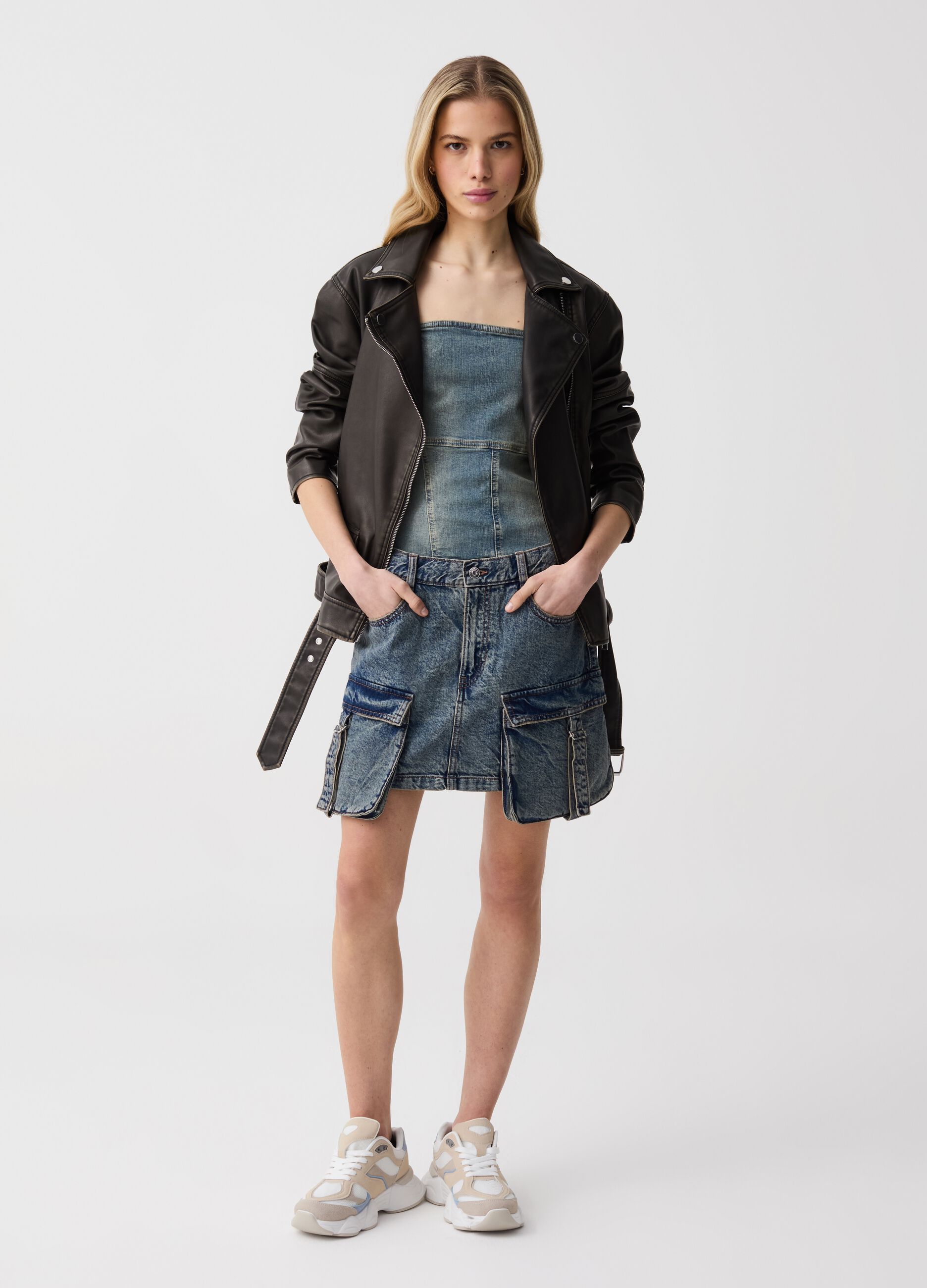 Cargo miniskirt in denim