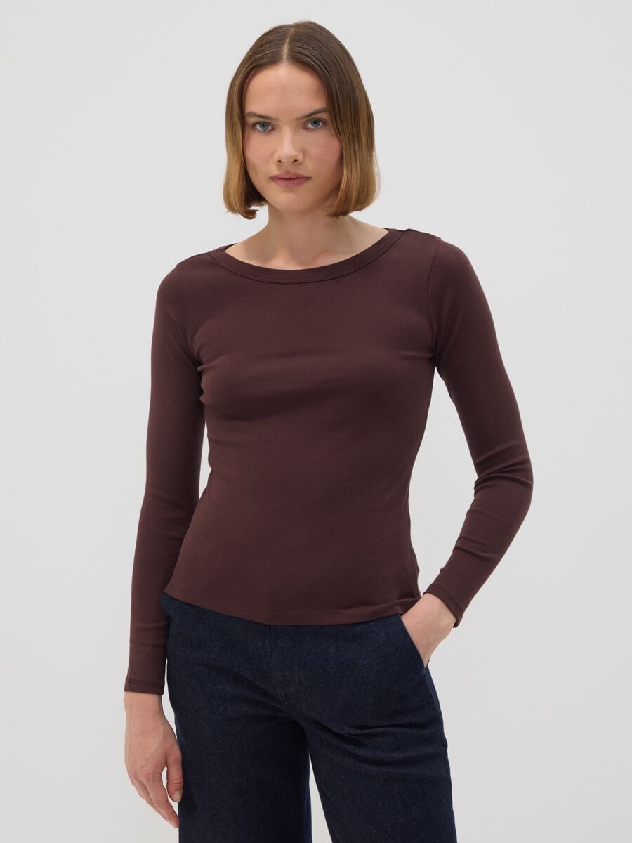 T-shirt marrone in puro cotone con girocollo regular fit_1