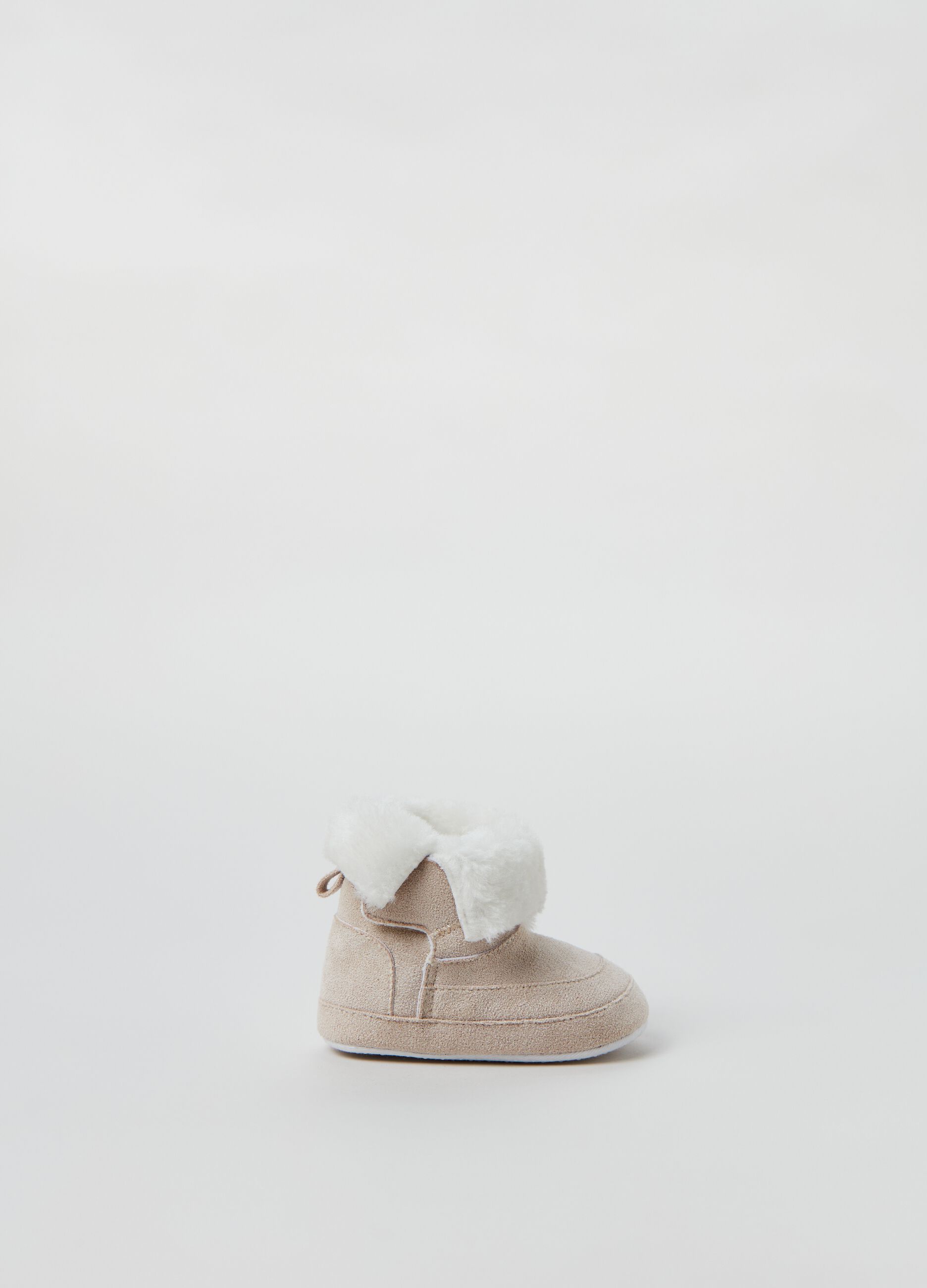 Scarpine scamosciate con eco pelliccia